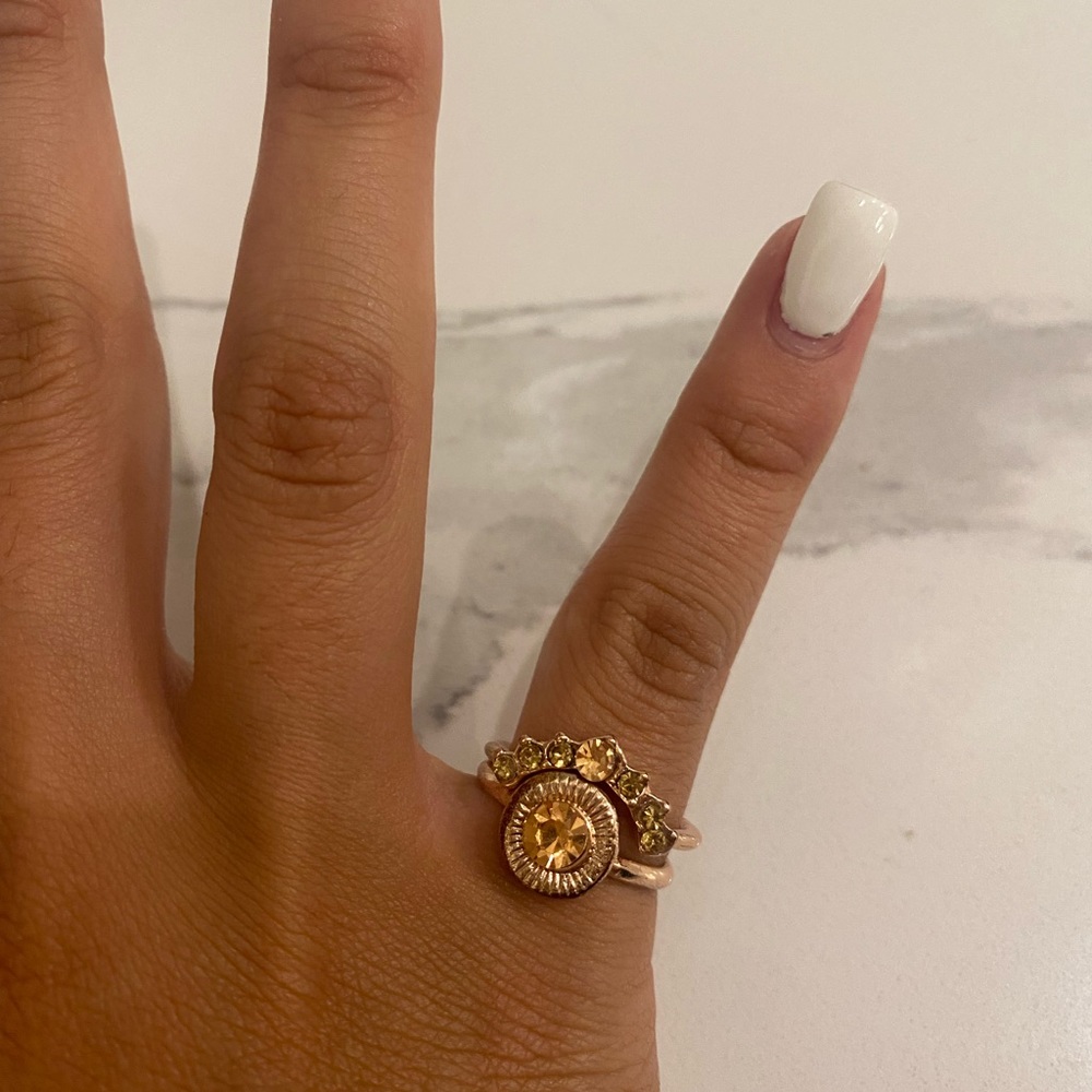 NEW 2 ring set. Boho crown vintage detail Sz 6